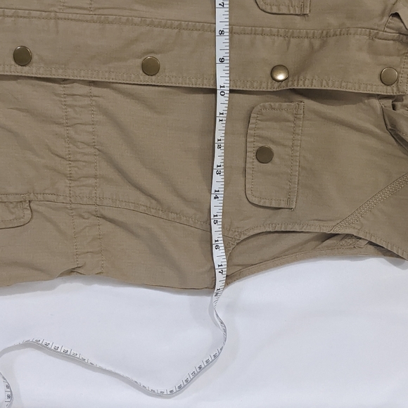 Gap Utility Khaki Sleeveless Vest - Picture 5 of 10